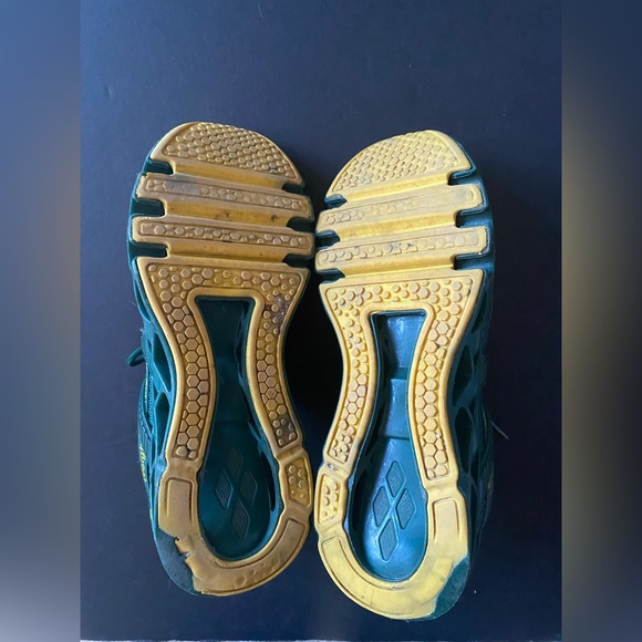 UMYOGO Men Running Shoes Just so so Male Blade-Type Sport Shoes, green, size 39 - Picture 8 of 8